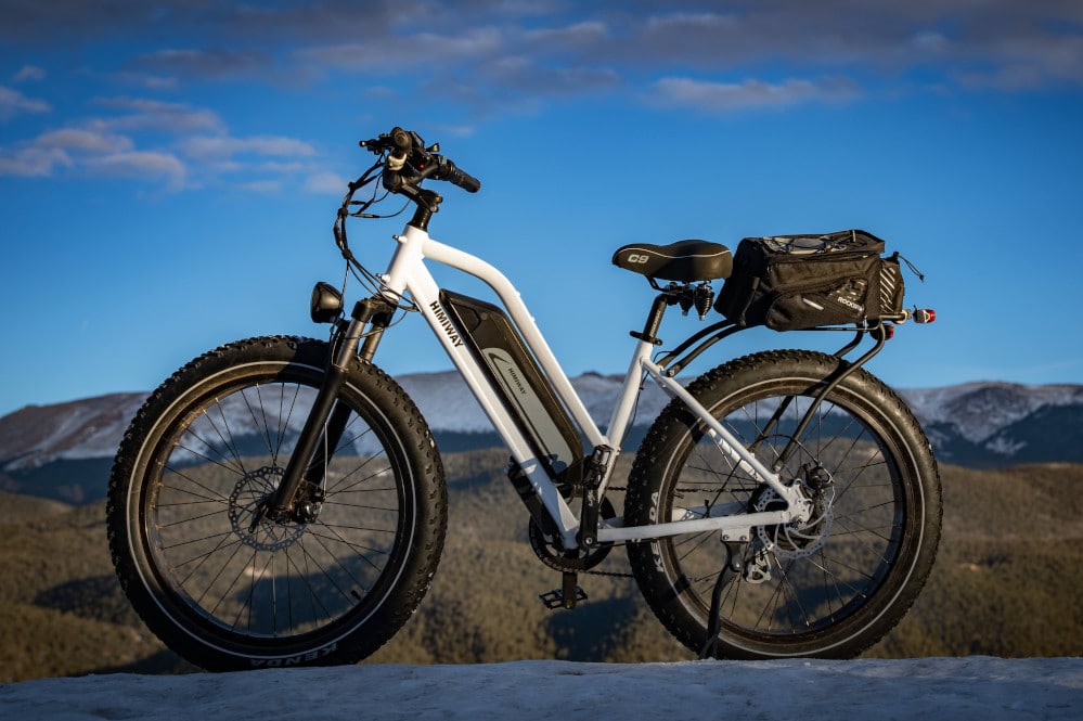 How heavy is an ebike?